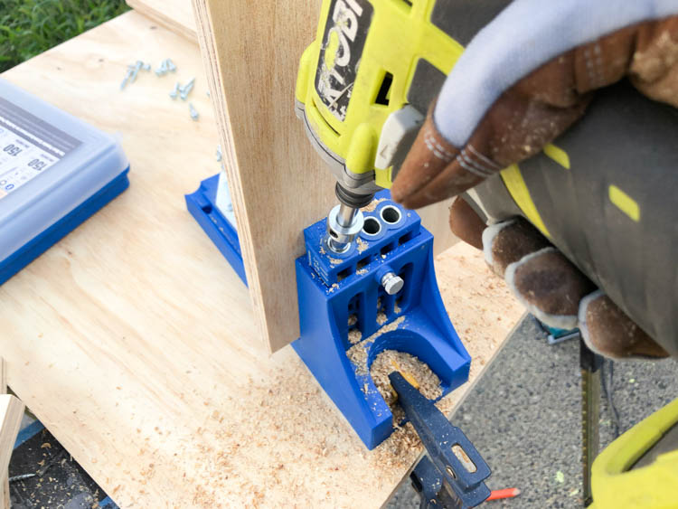 Drill pocket holes to assemble the saw blade storage box (free plans!)