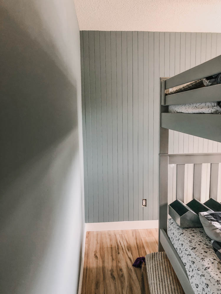The EASIEST way to put together a DIY skinny vertical shiplap wall 