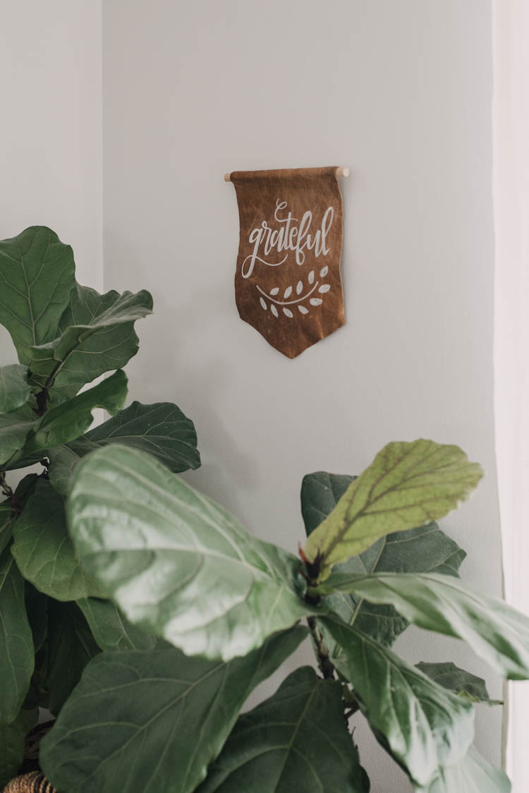 DIY leather pennant for thanksgiving