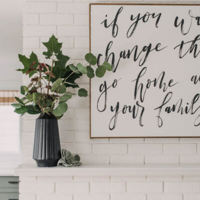 Simple fall foliage arrangement for autumn mantel decor!