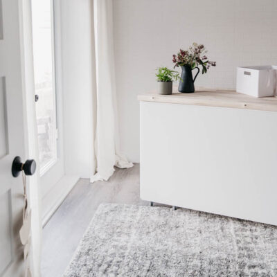 Beautiful studio space... all DIY tutorials!