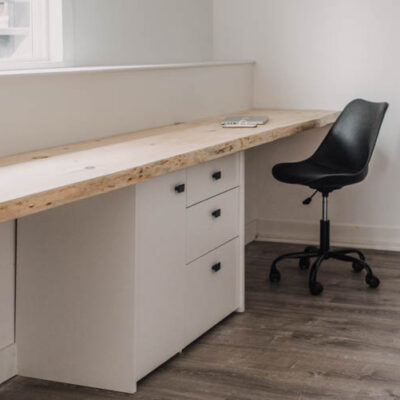 DIY Wall to Wall Desk... and the easiest live edge tabletop!