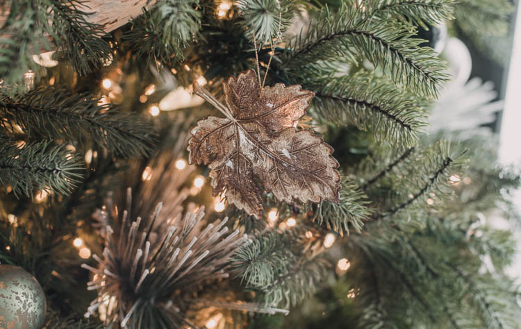 Beautiful maple leaf christmas ornaments