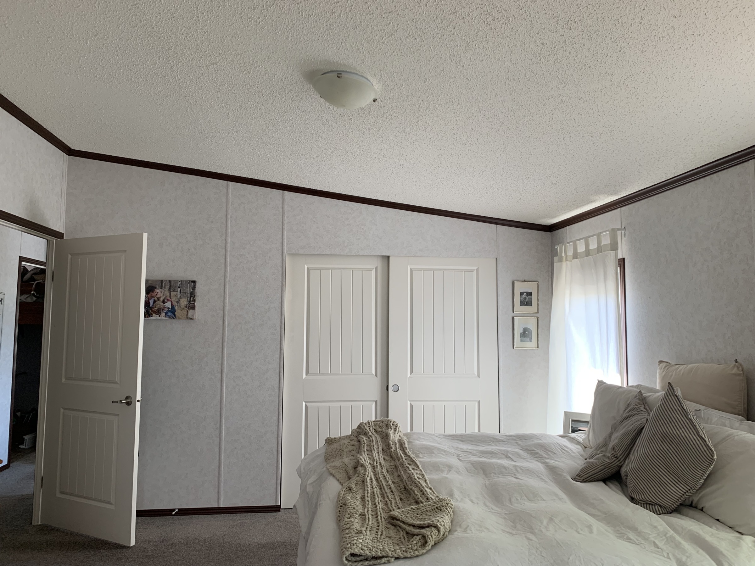 Farmhouse bedroom makeover - BEFORE