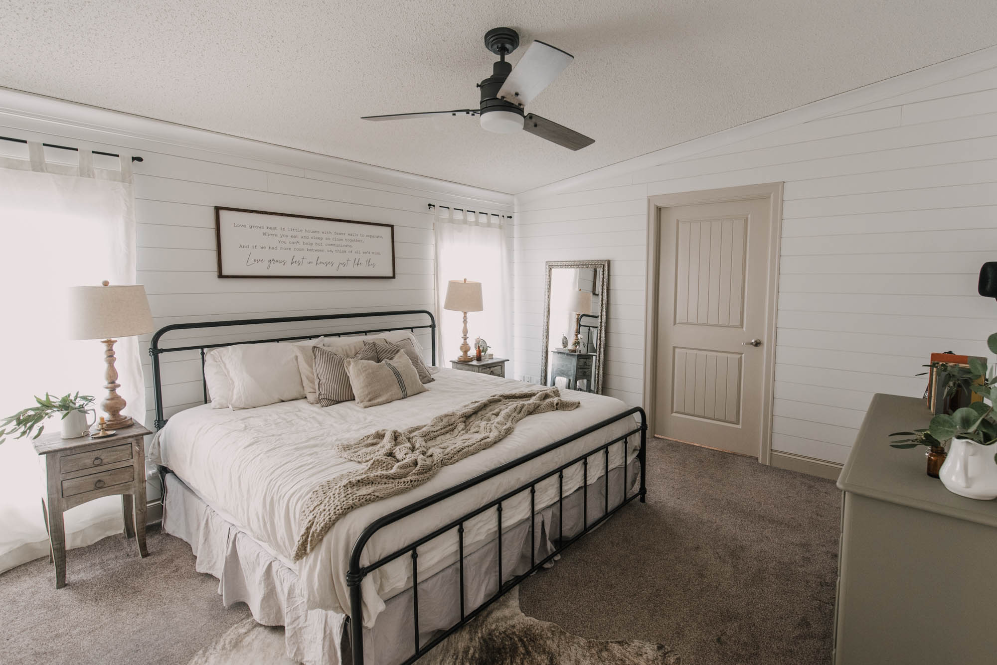 DIY Farmhouse Bedroom Makeover