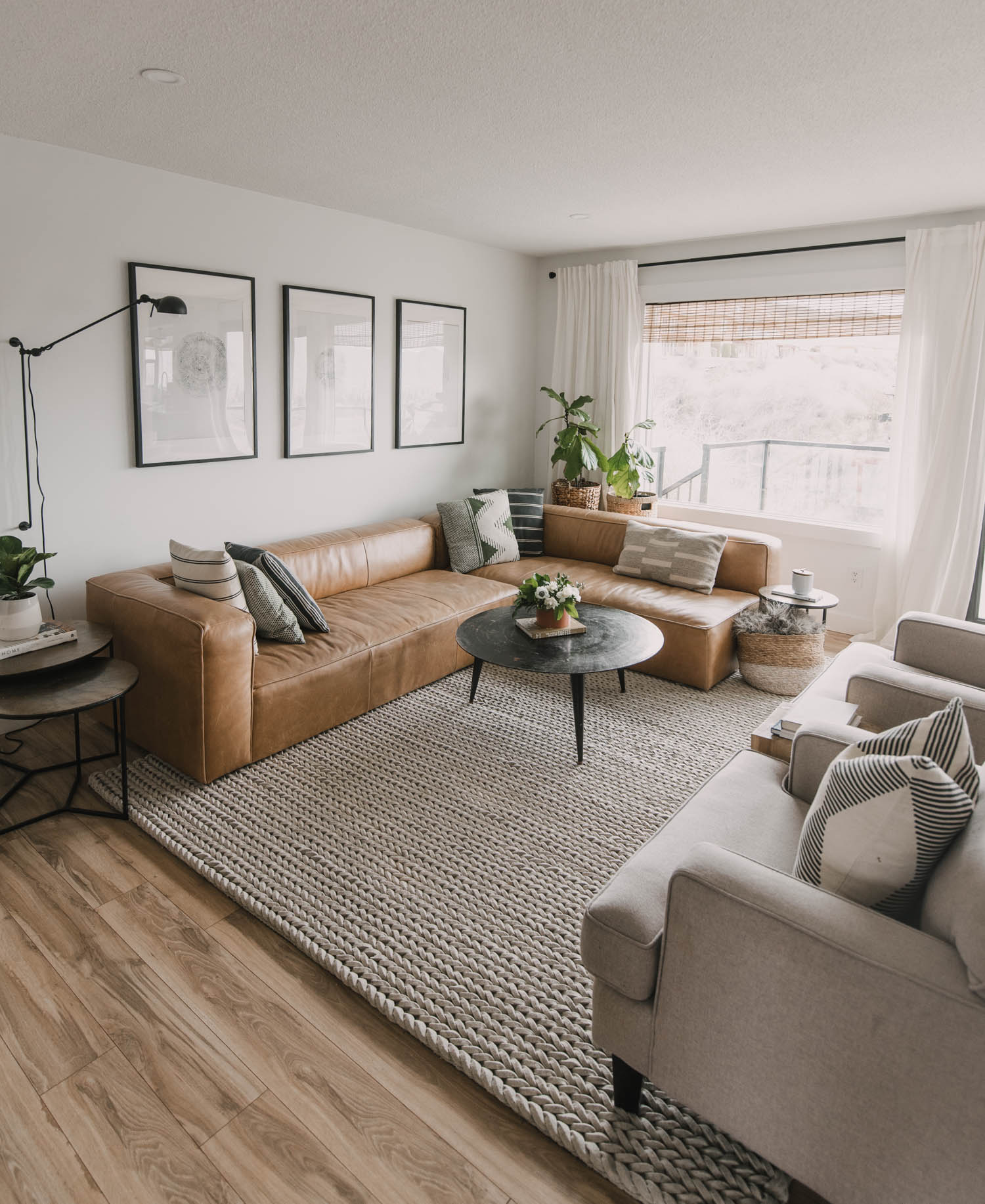 Modern decor for spring home tour