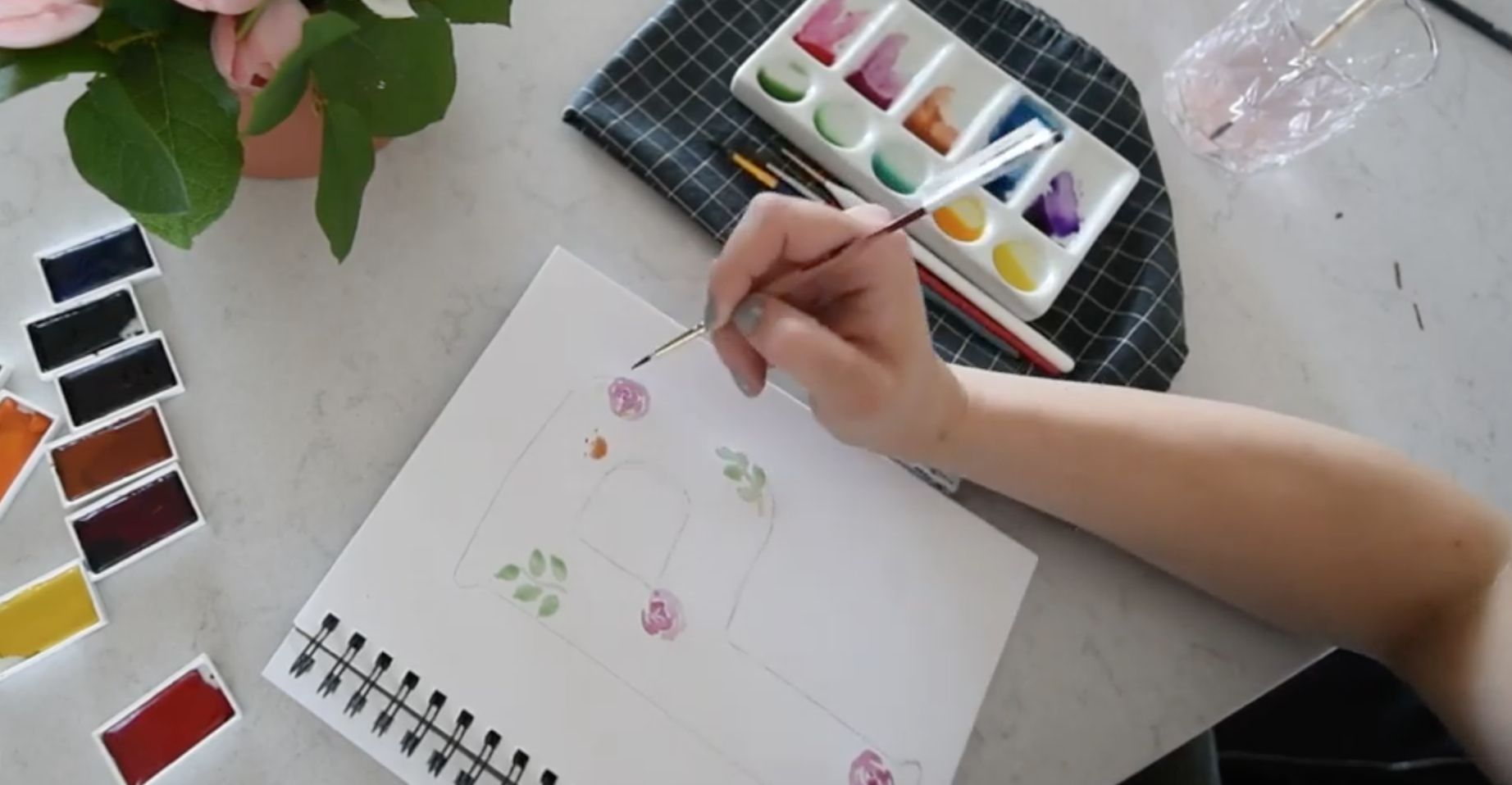How to make a floral monogram with watercolor