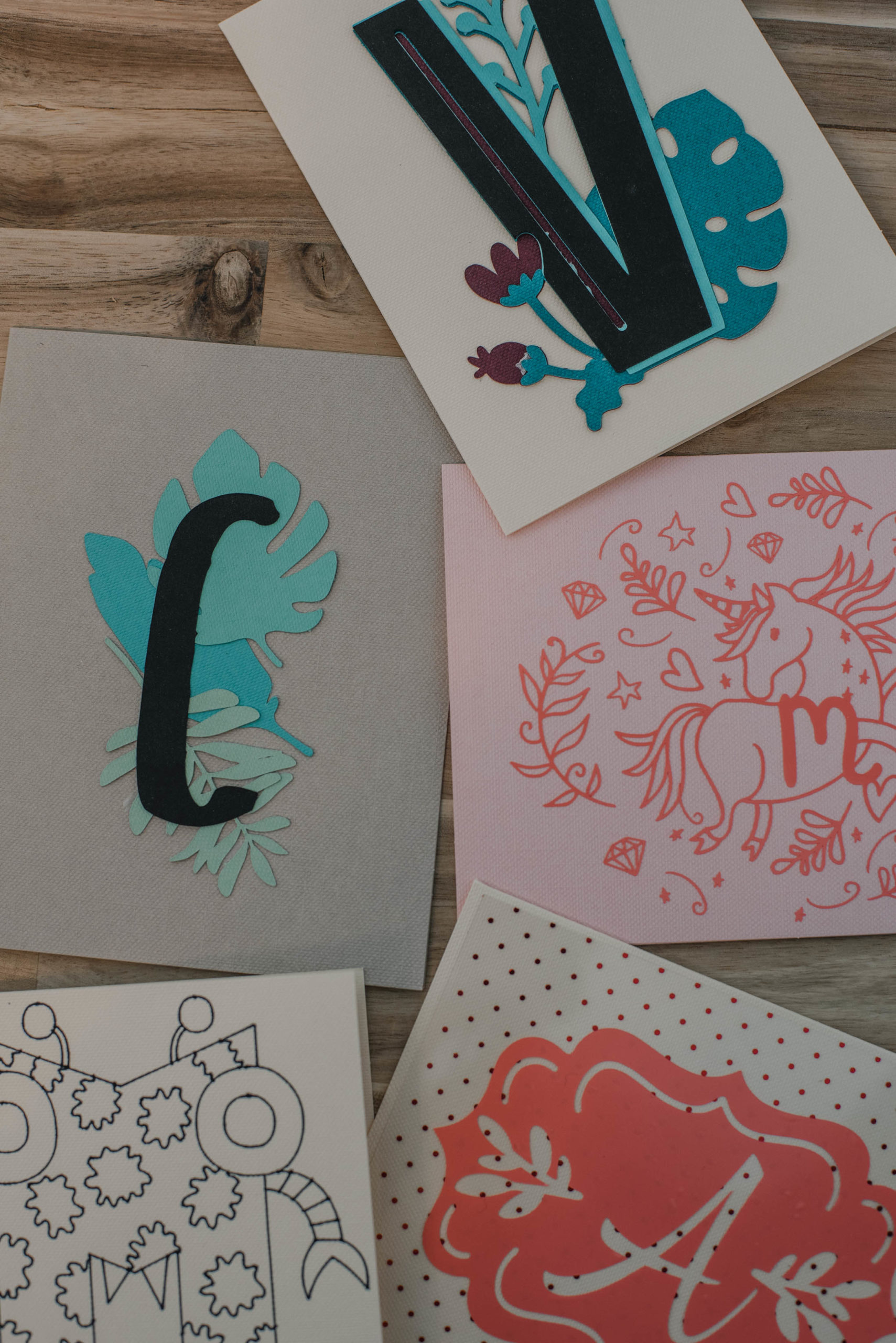 Using images and fonts to make monograms in Cricut Design Space
