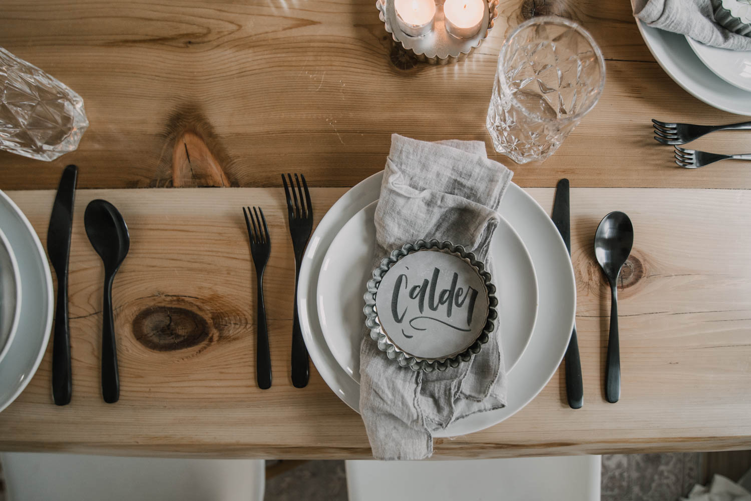 Tart pans as place cards