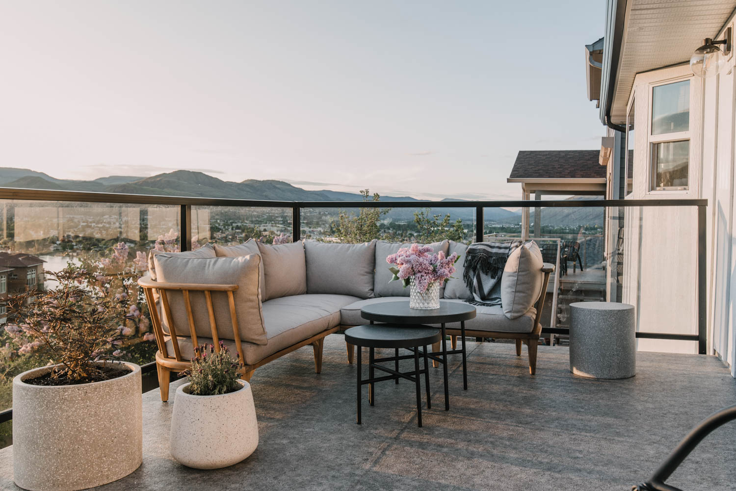 Modern Deck Makeover