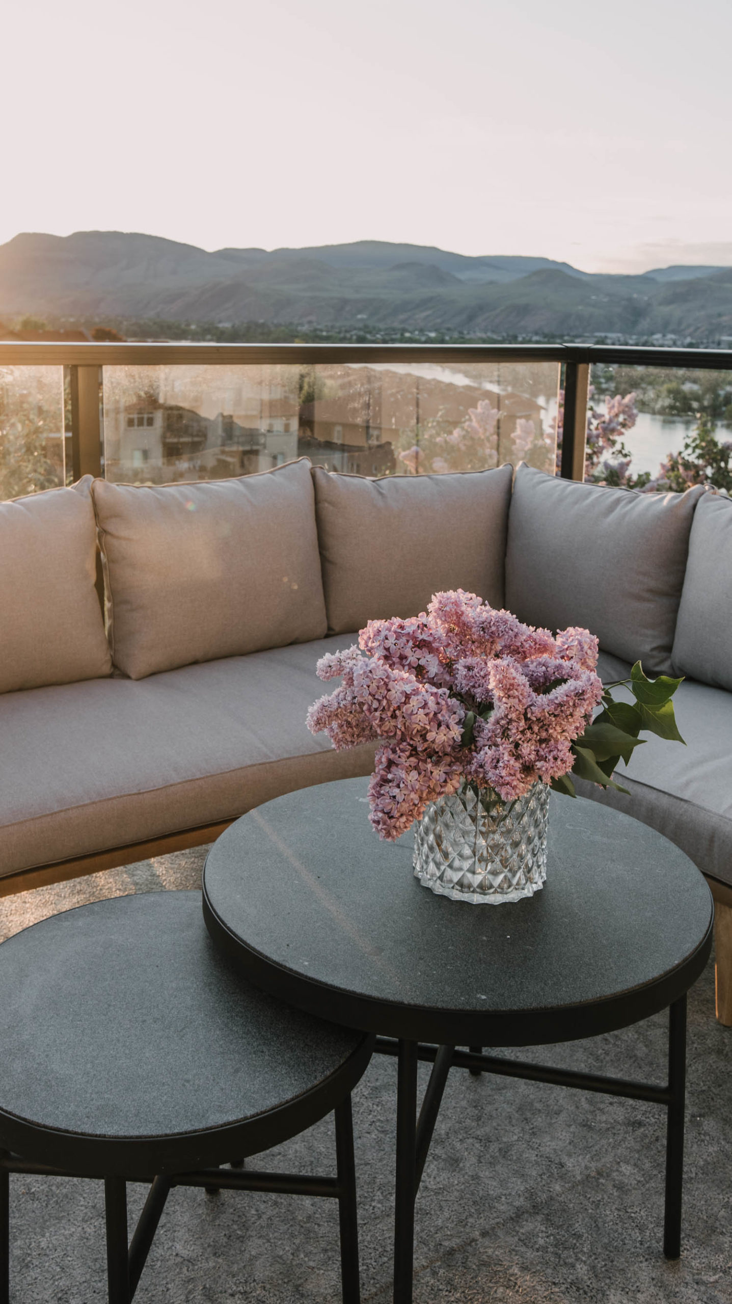 Outdoor lounge space