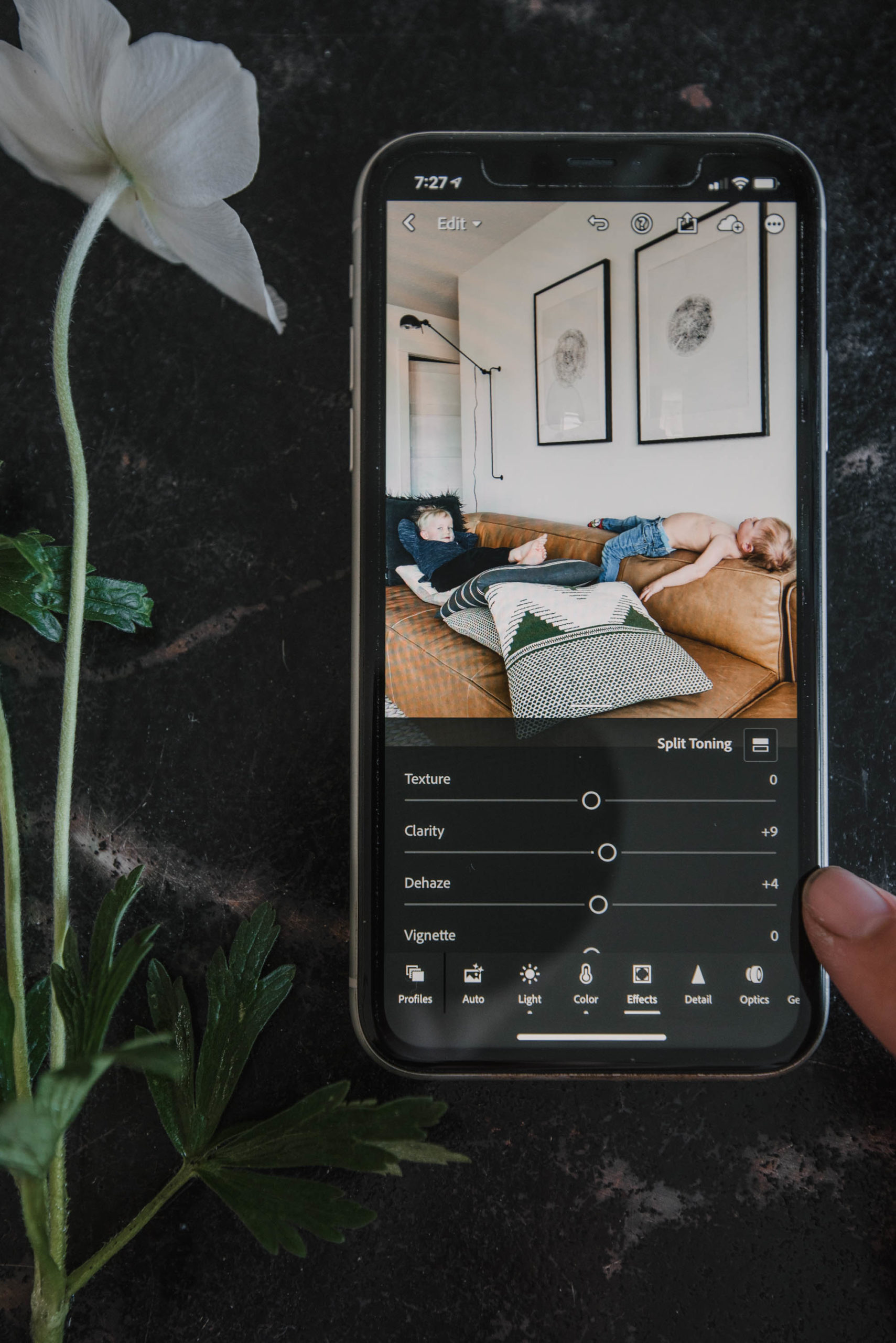 How to edit photos on your phone to get a professional look for printing