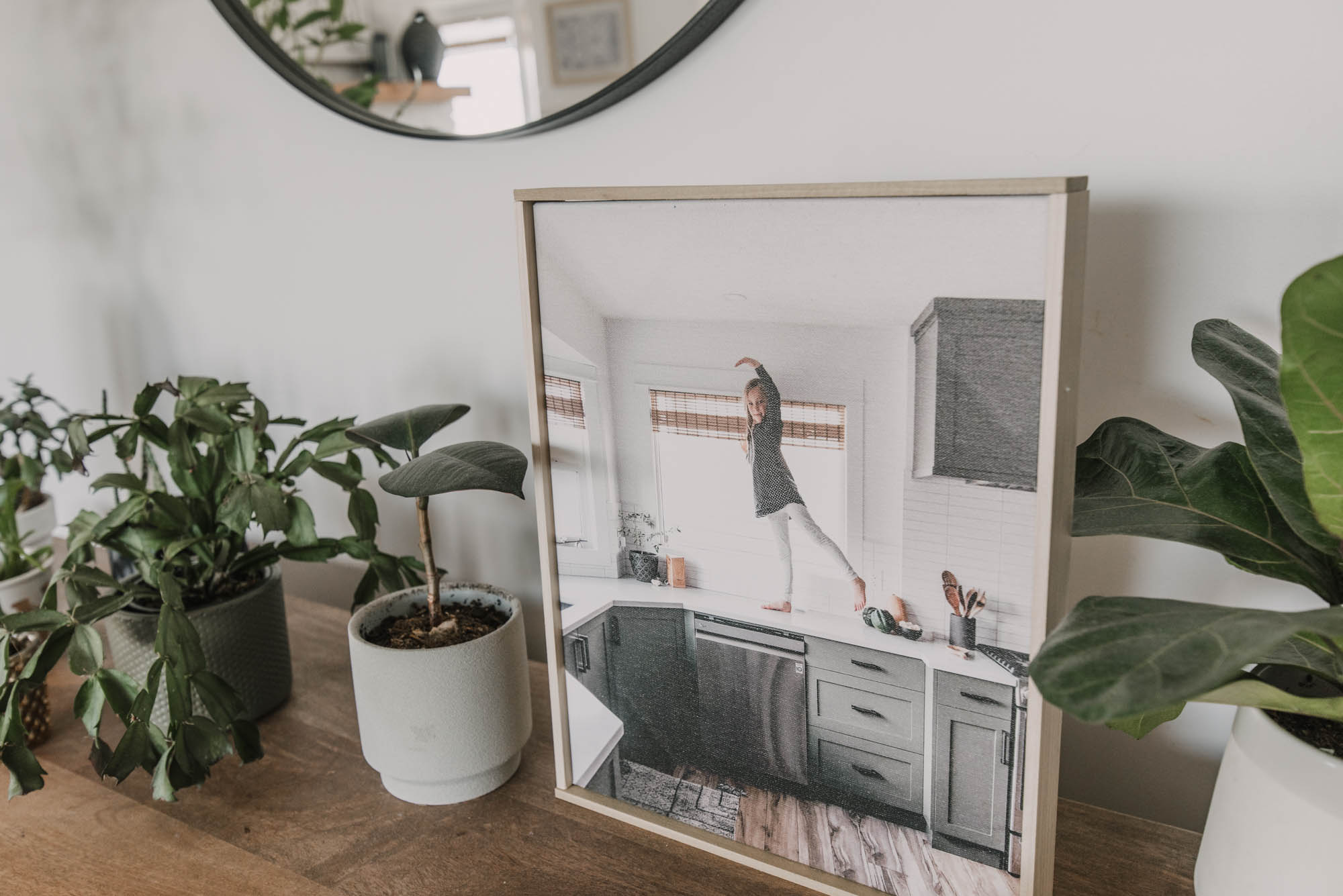 The easiest way to frame a canvas