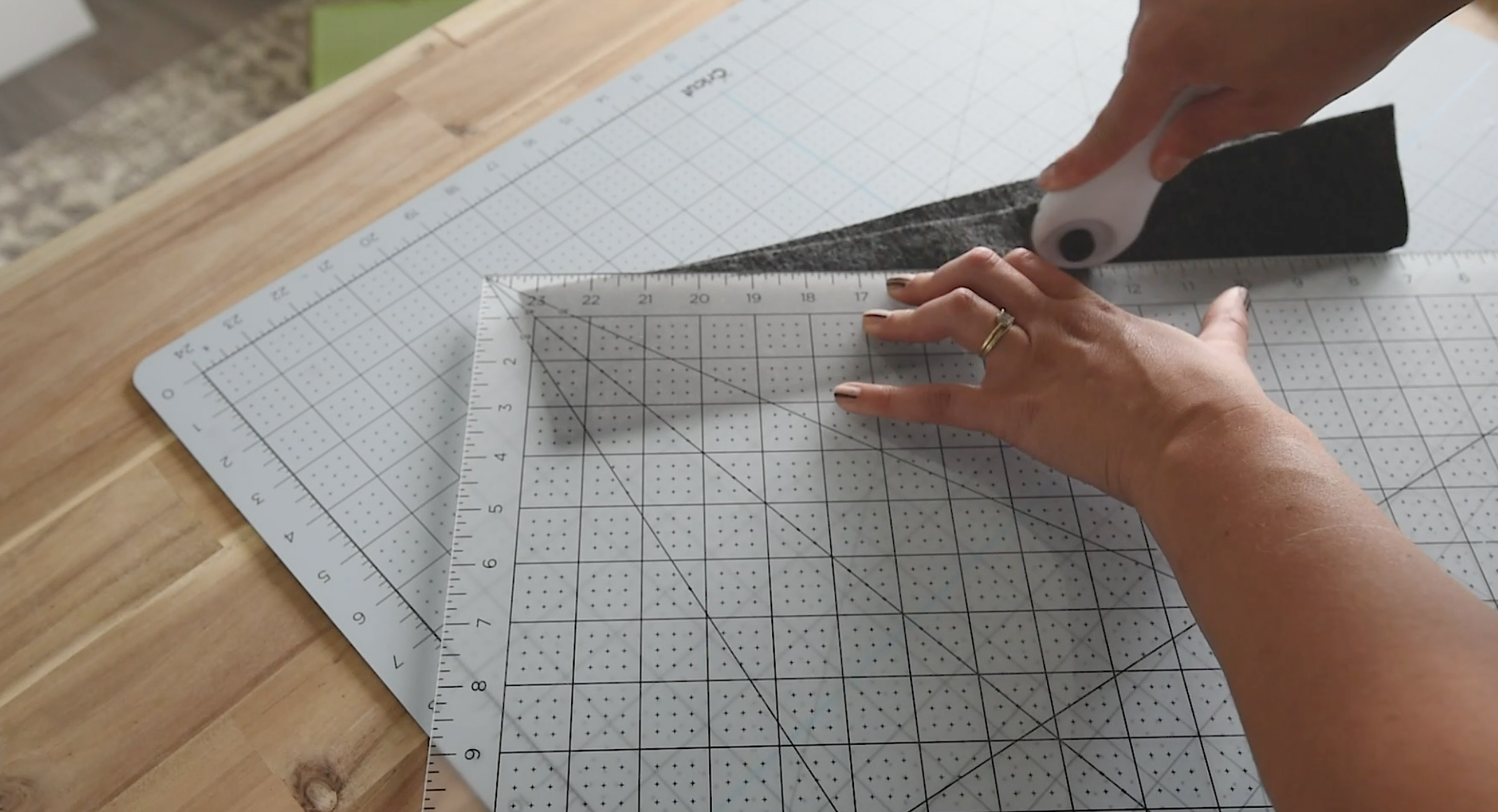 DIY tutorial for modern leather and felt pennants with hand lettering