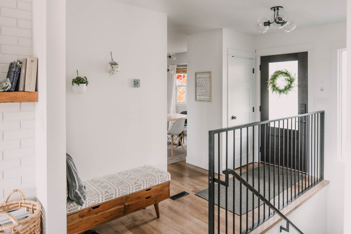 Modern Entry Way
