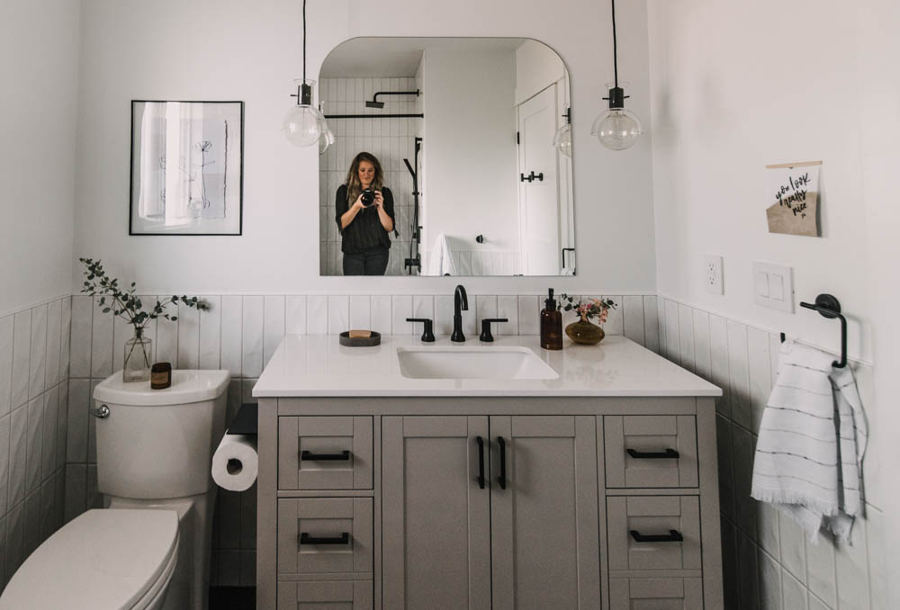 Cozy modern bathroom makeover
