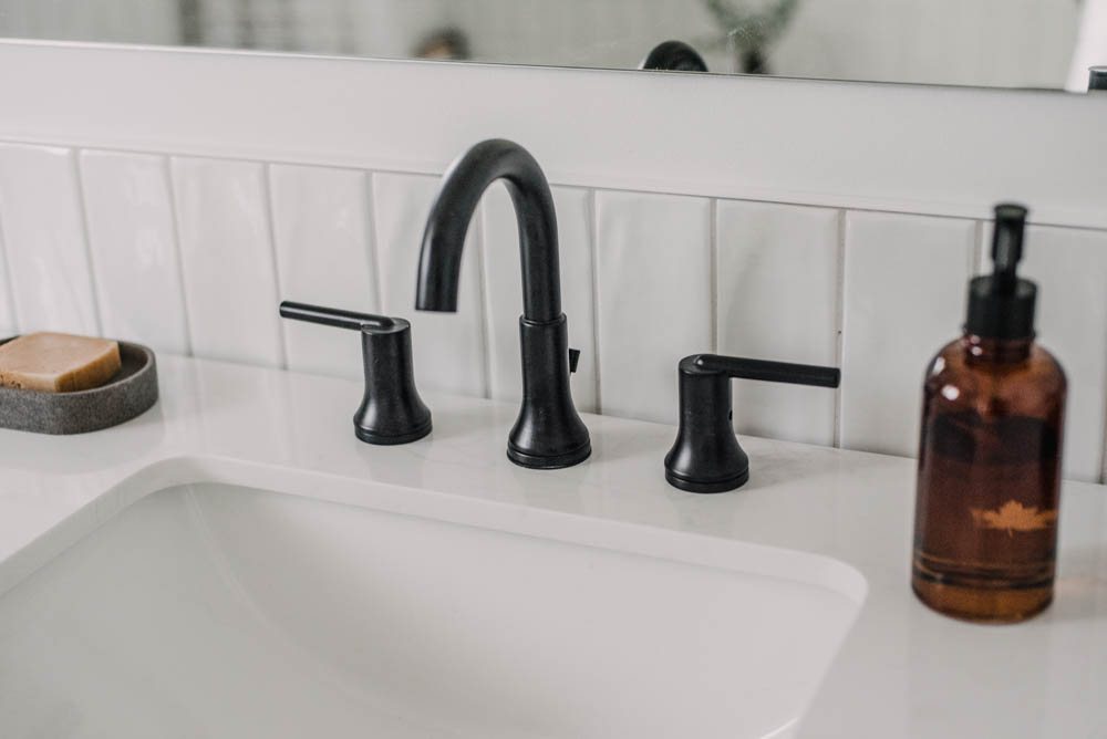 Perfect black faucet!