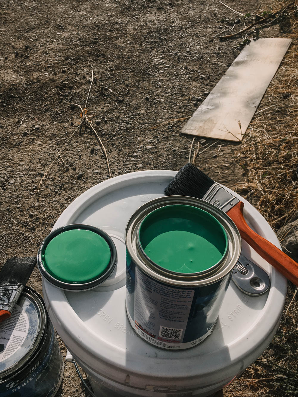 How much paint do you need for an exterior project?