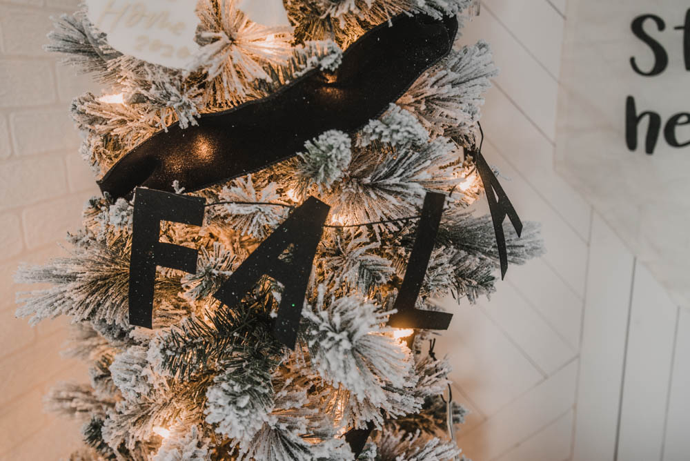 Felt garland for christmas tree decor