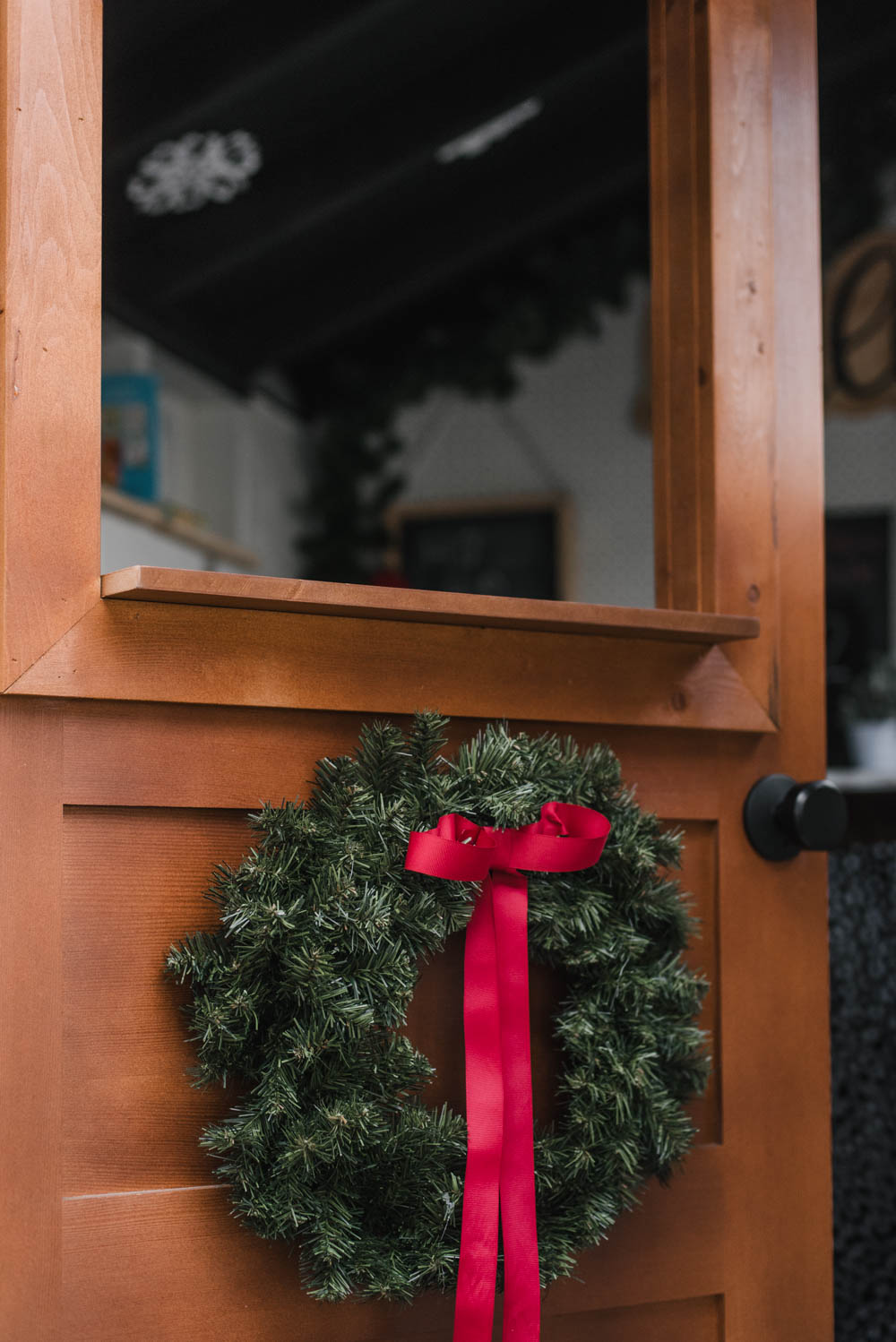 Cute Christmas Decorations for a Kids Playhouse