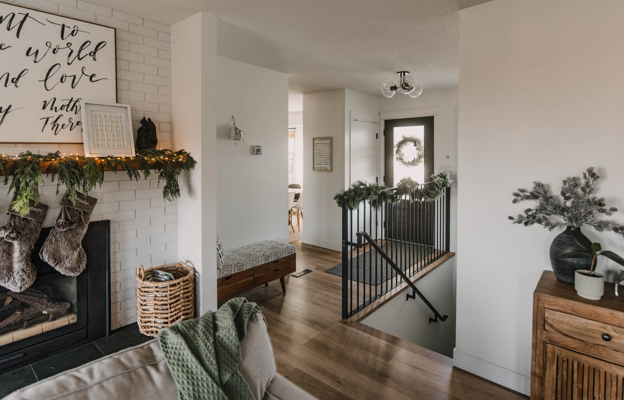 Cozy Modern Holiday Home Tour