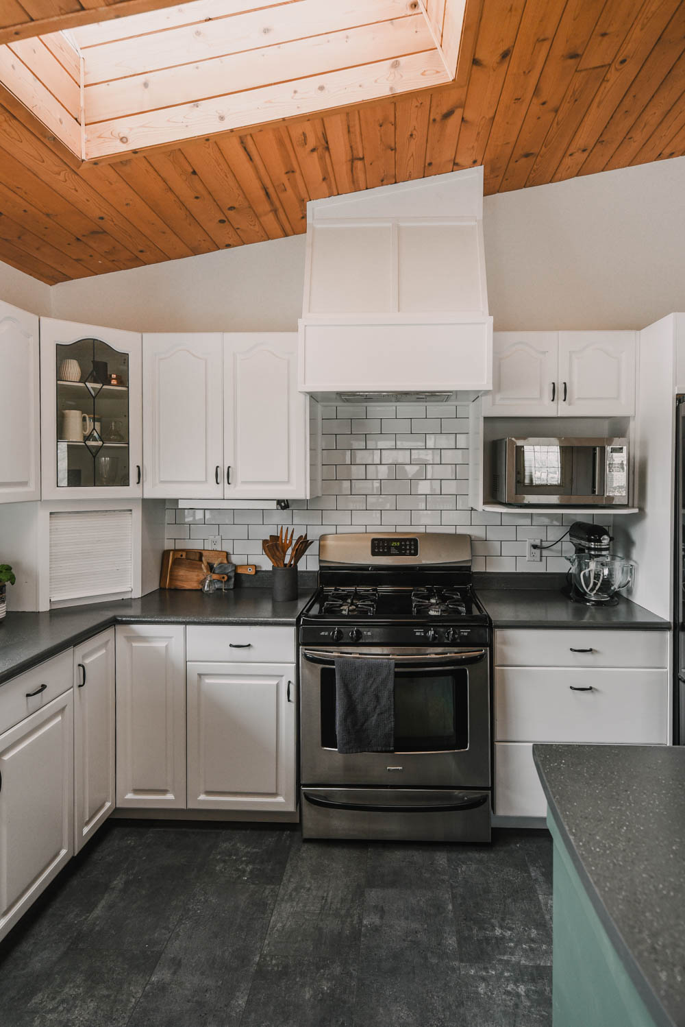 custom hood fan to update farmhouse kitchen
