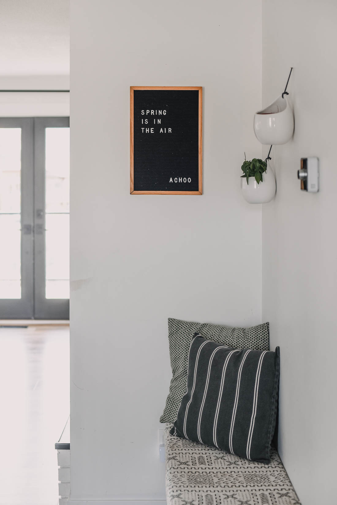 Minimal Spring Home Decor