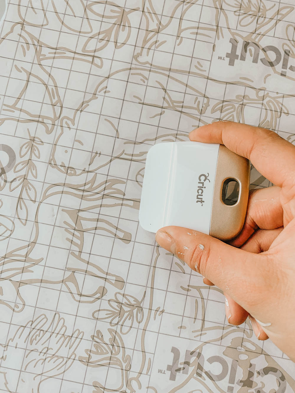 DIY wallpaper using Cricut