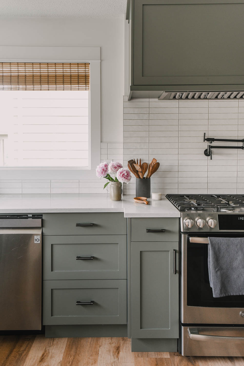 Simple summer decorating