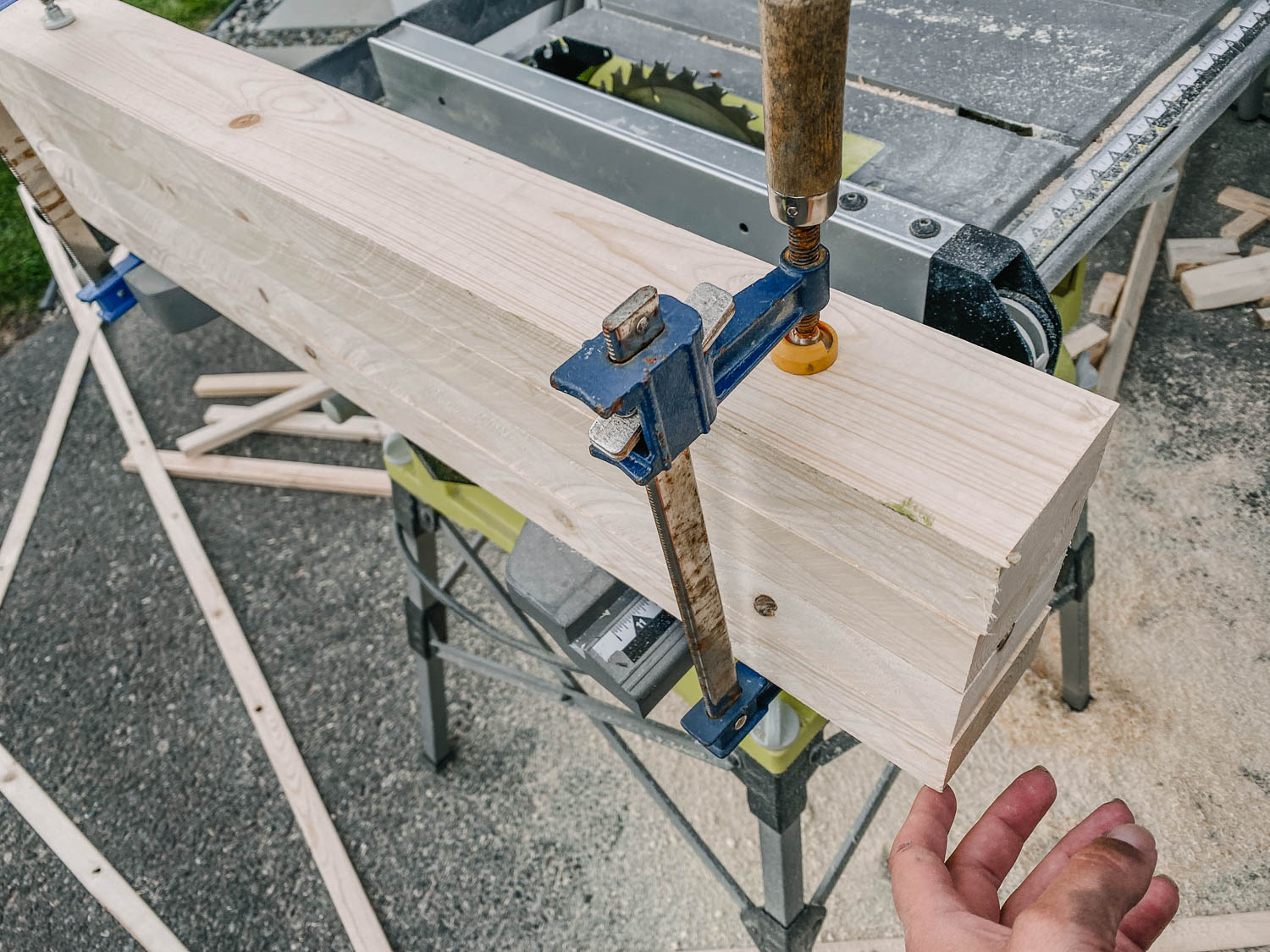 using 2x4s to create 4x4 legs for a vanity