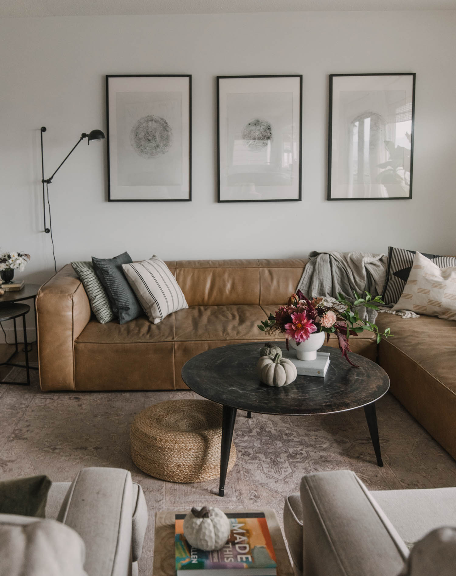 autumn living room decor