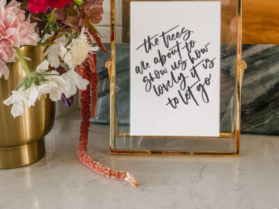 Free printable set of 4 hand lettered quotes for fall