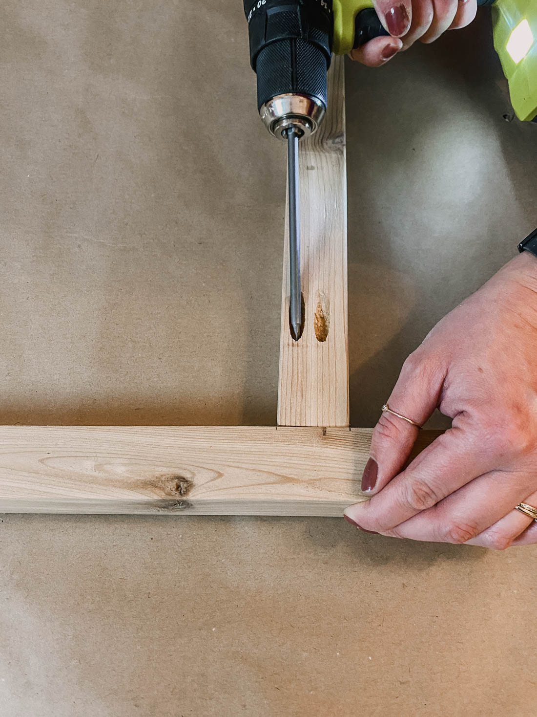 How to use a Kreg Jig for a Blanket Ladder