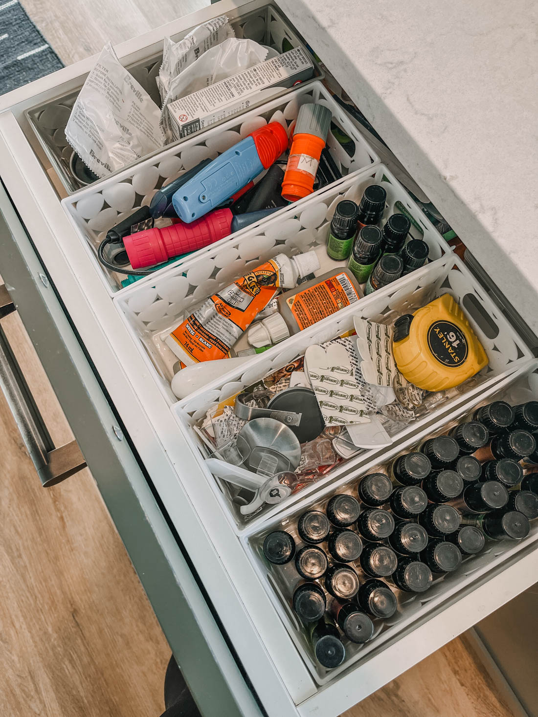 organize your junk drawr