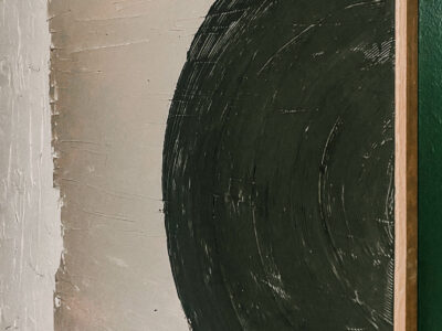 How to paint with drywall mud