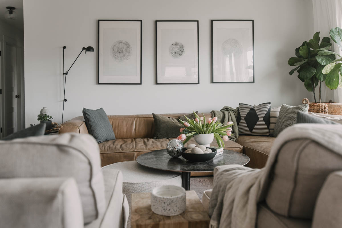 Simple spring decorating for the living room