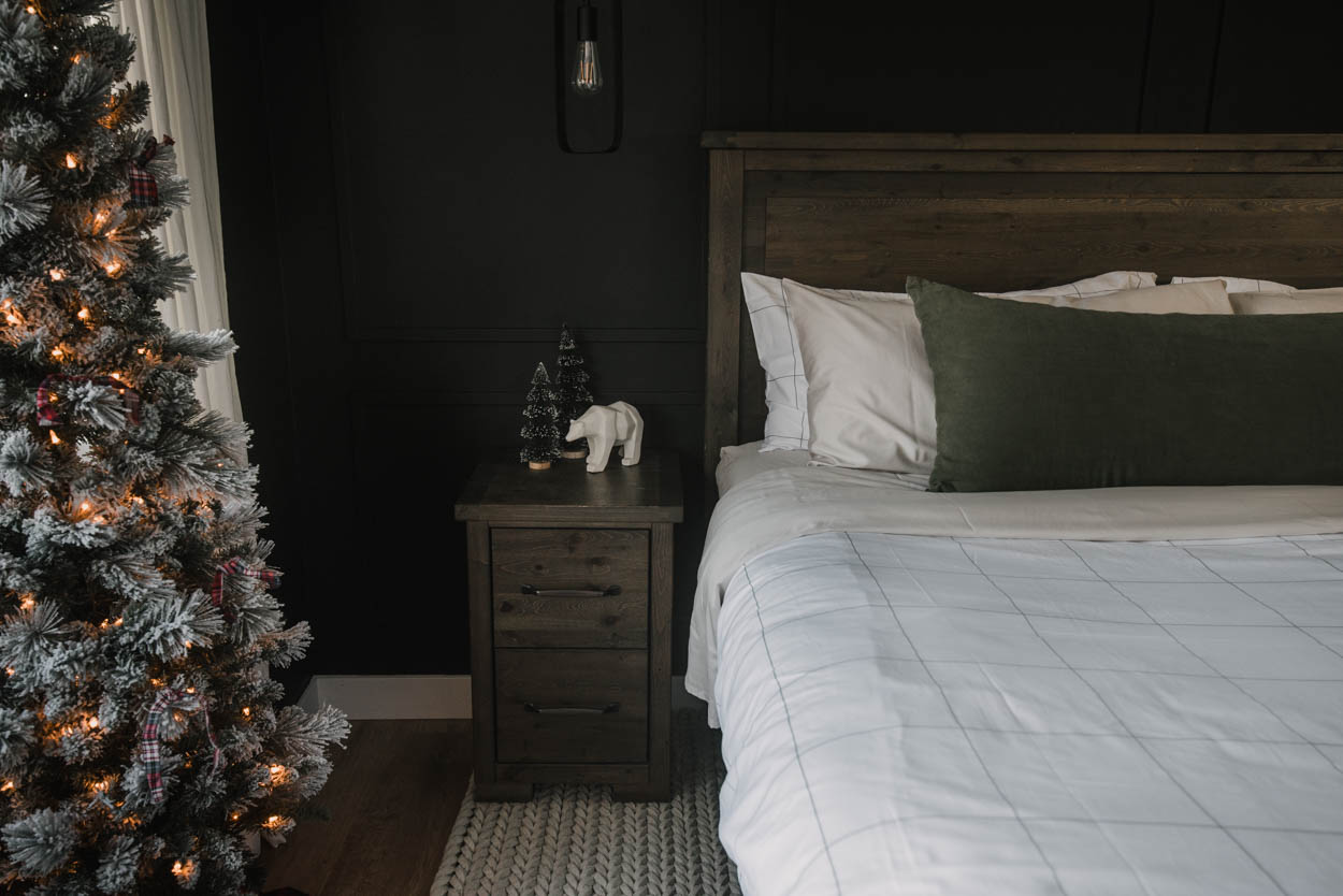 Simple modern holiday decor for a bedroom