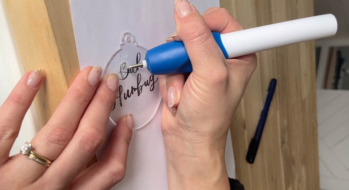 Engraved Acrylic Ornaments tutorial- tracing hand lettering with an engraver