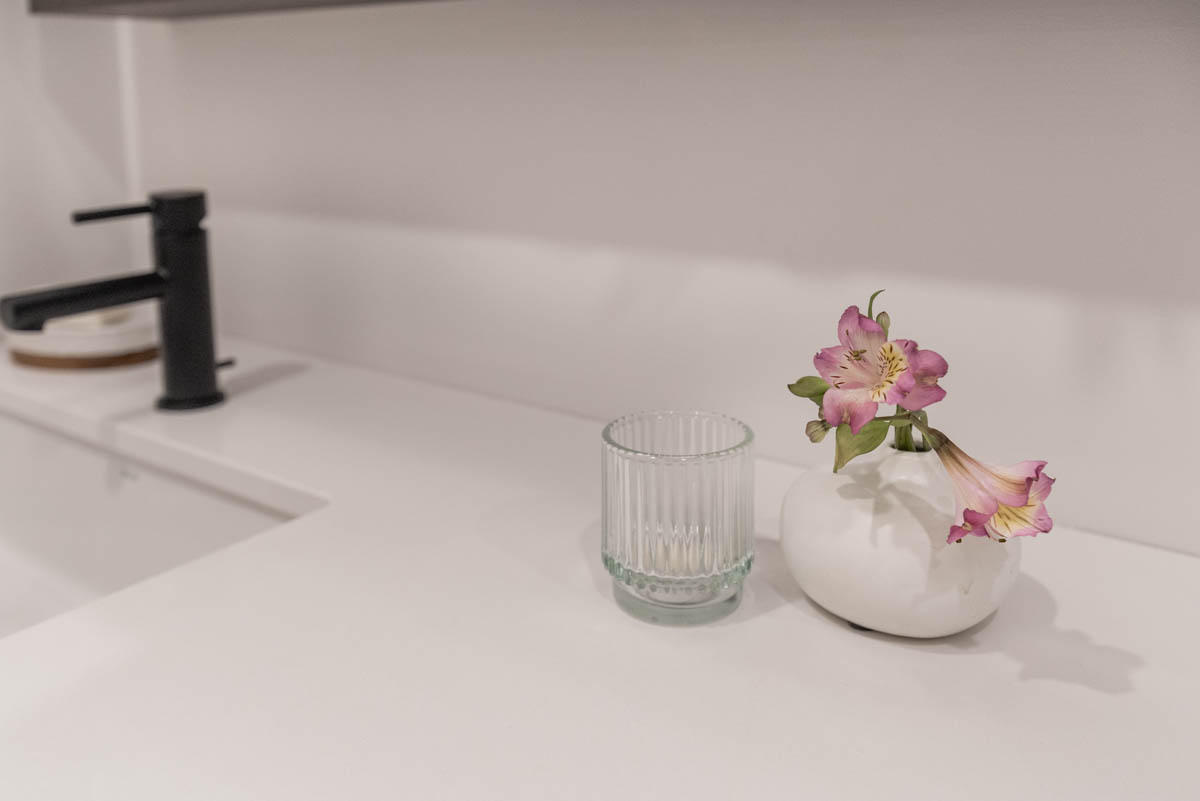 Adding touches of spring to the bathroom with dainty pink florals