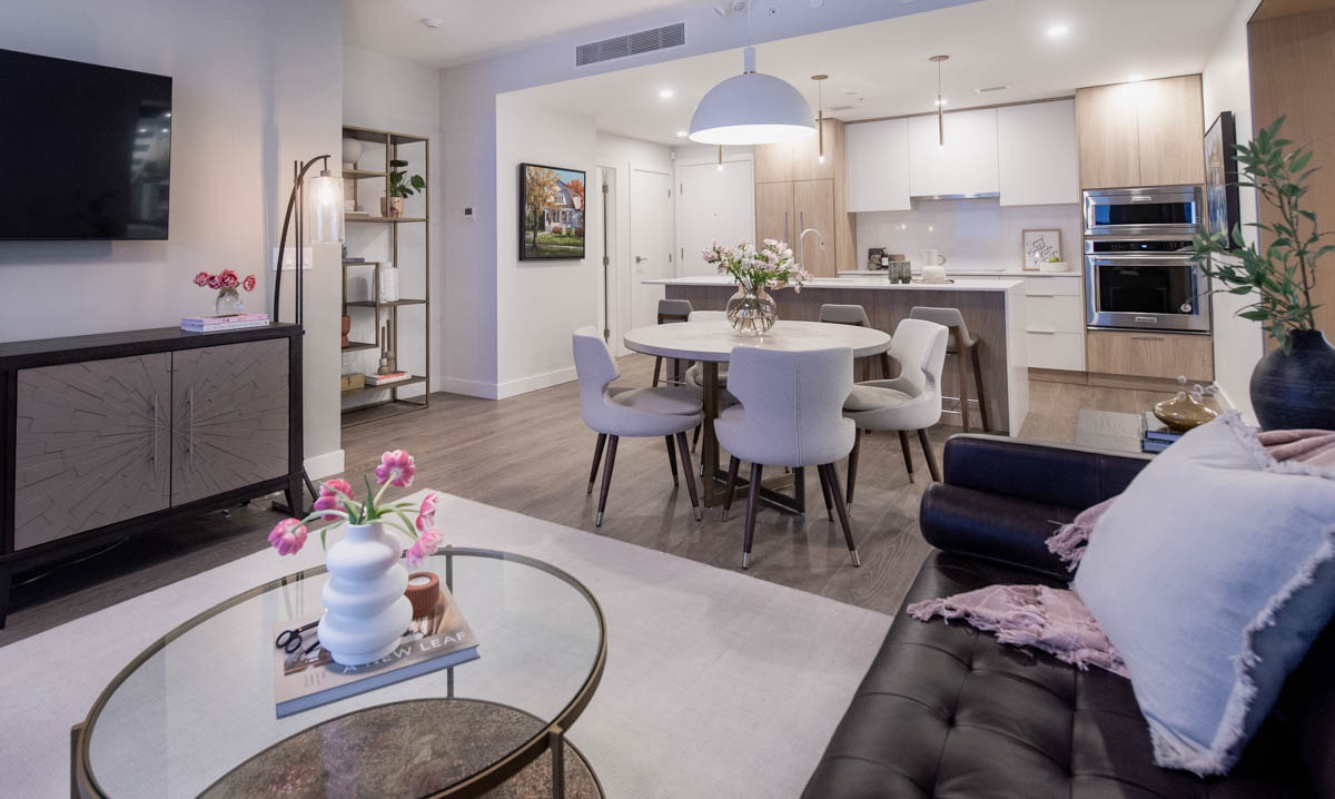 Spring home tour of modern contemporary apartment space